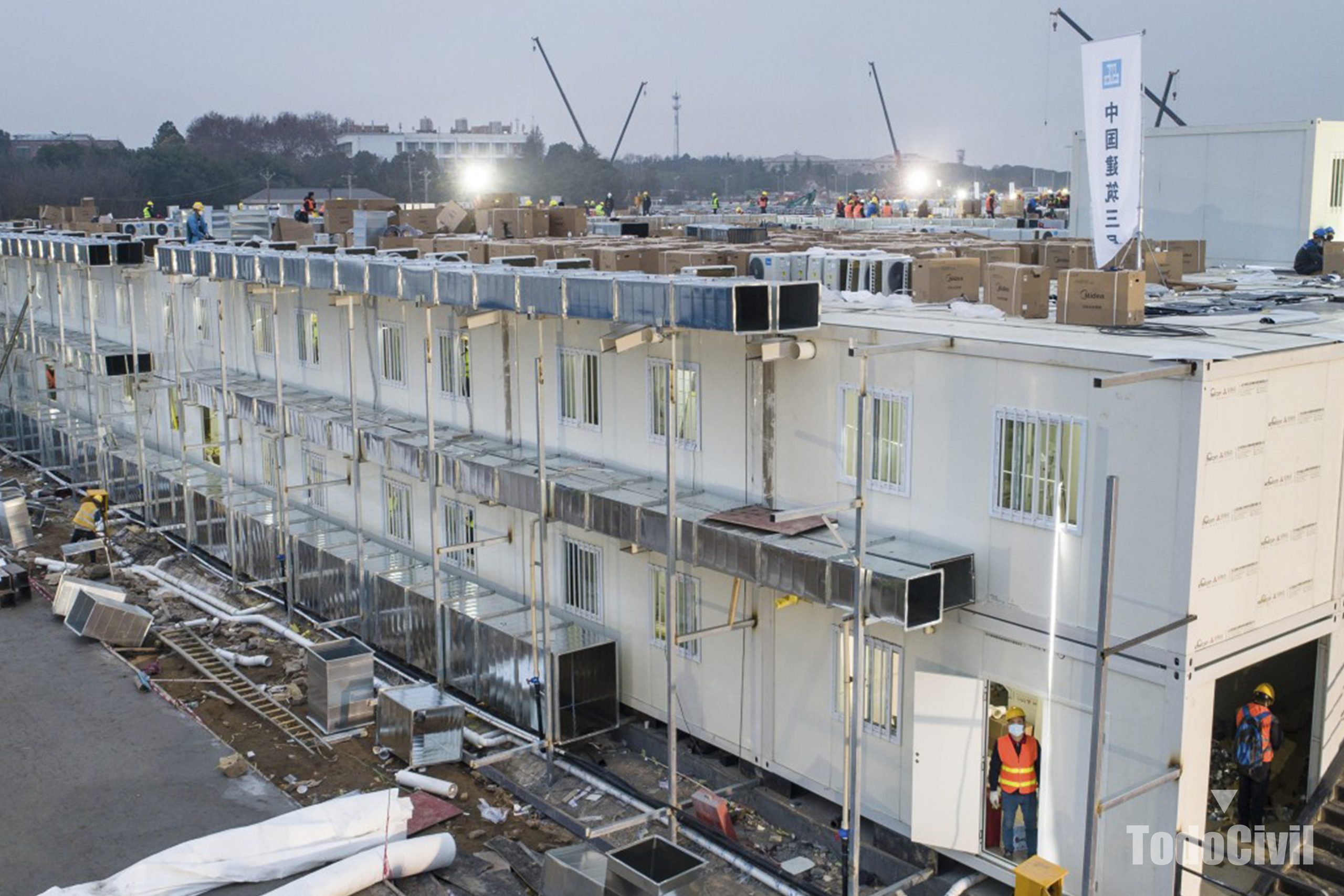 CÓMO SE CONSTRUYERON (EN 10 DÍAS) LOS HOSPITALES DE WUHAN, CHINA